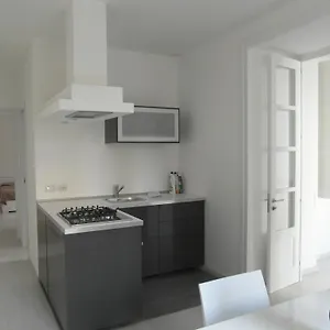 Casa Umberto I Appartamento Aeroporto di Catania Fontana Rossa