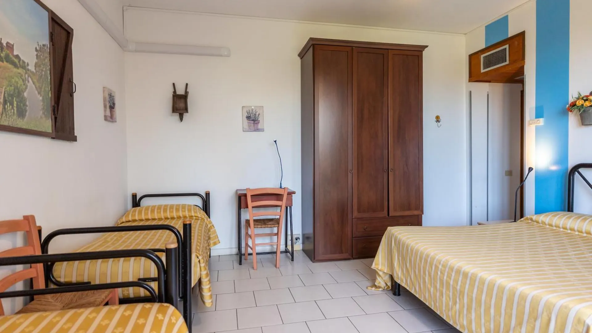 Il Lato Azzurro Hotel Venice 0*,  Italy