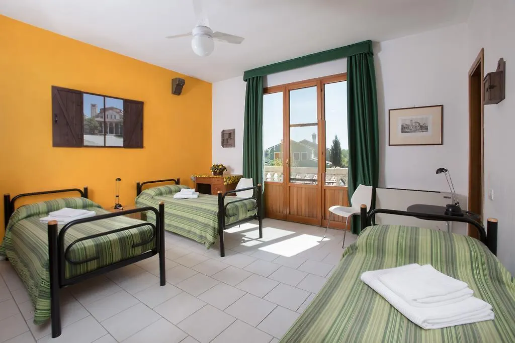 Il Lato Azzurro Hotel Venice 0*,  Italy